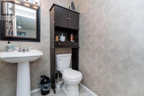 302 - 29 West Avenue W, Kitchener, ON - Indoor Photo Showing Bathroom