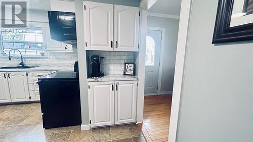 61 Main Street, Kings Point, NL - Indoor Photo Showing Kitchen