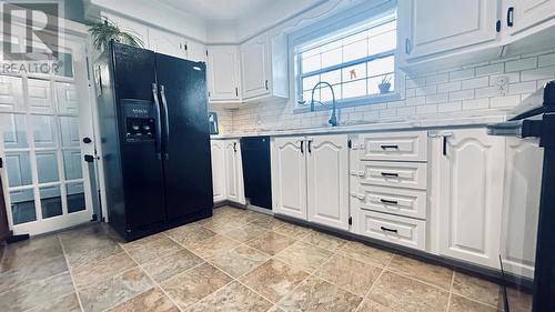 61 Main Street, Kings Point, NL - Indoor Photo Showing Kitchen