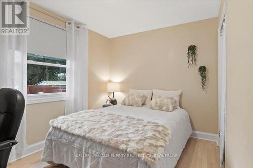 215 Greenwood Avenue, Oshawa (Vanier), ON - Indoor Photo Showing Bedroom