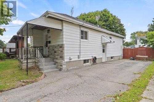 215 Greenwood Avenue, Oshawa (Vanier), ON - Outdoor