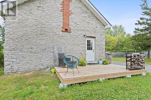 574 Glen Ross Road, Quinte West, ON - Outdoor