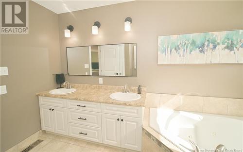 128 Country Wood Lane, Richibucto Road, NB - Indoor Photo Showing Bathroom