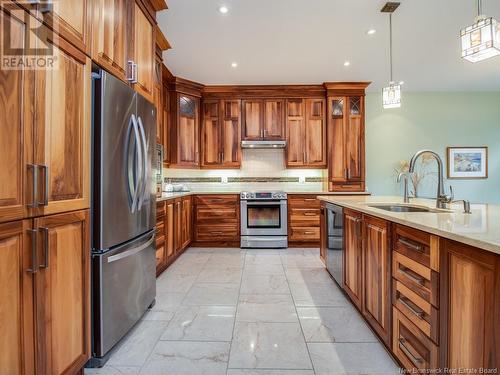 118 Sarahs Lane, Fredericton, NB - Indoor Photo Showing Kitchen