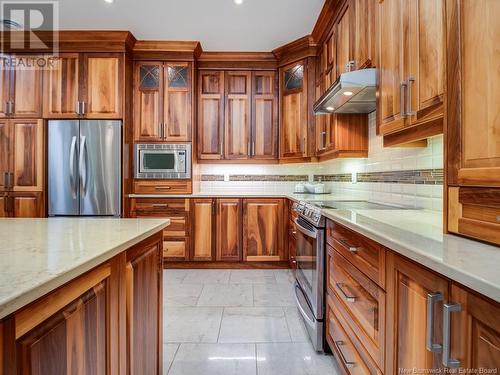 118 Sarahs Lane, Fredericton, NB - Indoor Photo Showing Kitchen