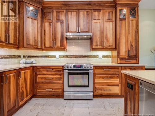 118 Sarahs Lane, Fredericton, NB - Indoor Photo Showing Kitchen