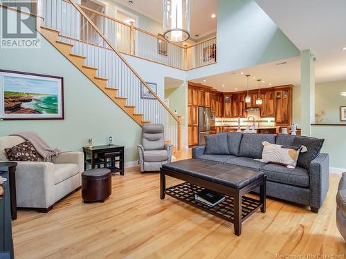 118 Sarahs Lane, Fredericton, NB - Indoor Photo Showing Living Room