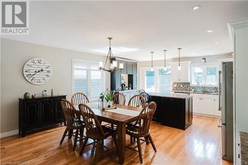 377 Peel Street E, Southampton, ON - Indoor Photo Showing Dining Room