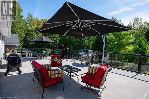 377 Peel Street E, Southampton, ON - Outdoor With Deck Patio Veranda