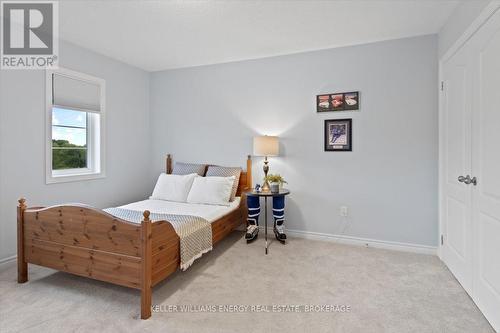 160 Rosswell Drive, Clarington (Courtice), ON - Indoor Photo Showing Bedroom