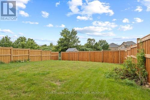 160 Rosswell Drive, Clarington (Courtice), ON - Outdoor