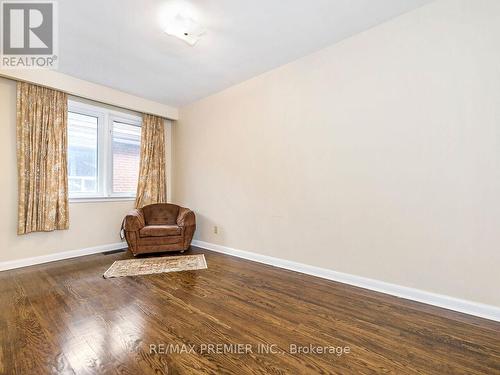 7 Tranquil Drive, Toronto (Etobicoke West Mall), ON - Indoor Photo Showing Other Room