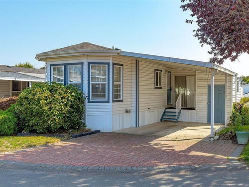 111-7583 Central Saanich Rd, Central Saanich, BC 