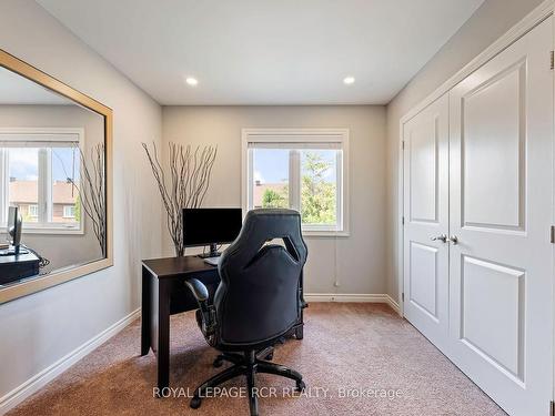 122 Anderson Rd, New Tecumseth, ON - Indoor Photo Showing Office