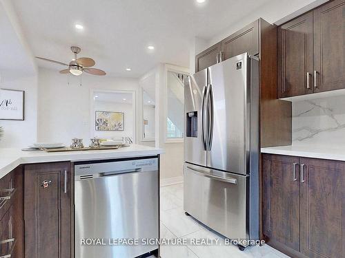 4567 Donegal Dr, Mississauga, ON - Indoor Photo Showing Kitchen