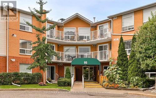 315 - 95 Wellington Street, Clarington (Bowmanville), ON - Outdoor With Balcony