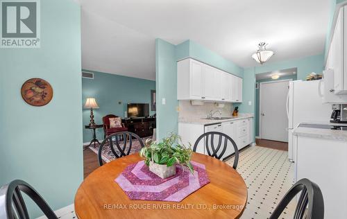 315 - 95 Wellington Street, Clarington (Bowmanville), ON - Indoor Photo Showing Dining Room