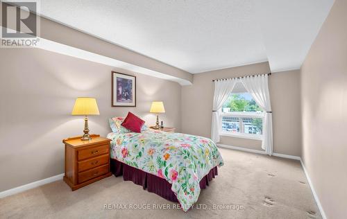 315 - 95 Wellington Street, Clarington (Bowmanville), ON - Indoor Photo Showing Bedroom