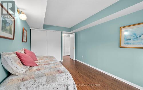 315 - 95 Wellington Street, Clarington (Bowmanville), ON - Indoor Photo Showing Bedroom