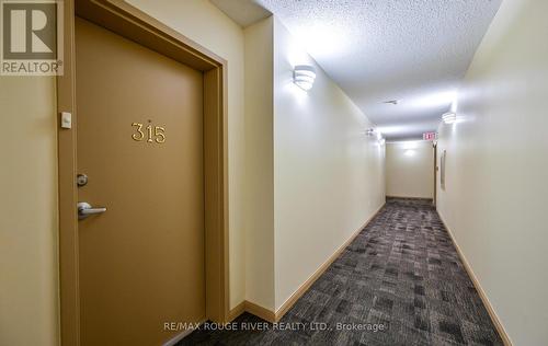 315 - 95 Wellington Street, Clarington (Bowmanville), ON - Indoor Photo Showing Other Room