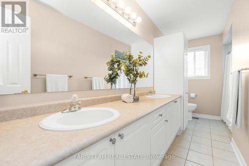 48 Windsor Crescent, Barrie (Innis-Shore), ON - Indoor Photo Showing Bathroom