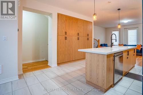 99 Halliford Place, Brampton (Brampton East), ON - Indoor Photo Showing Kitchen