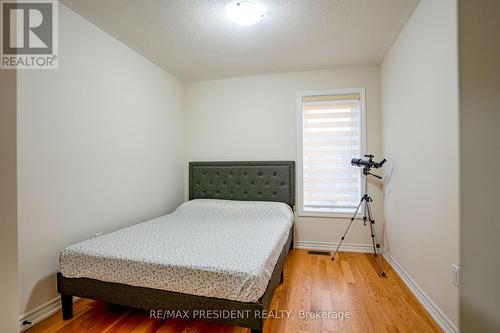 99 Halliford Place, Brampton (Brampton East), ON - Indoor Photo Showing Bedroom