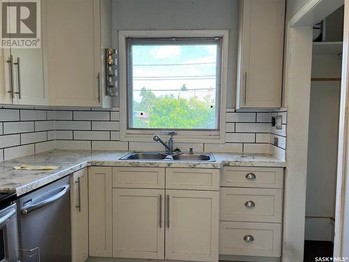 518 Main Street, Canora, SK - Indoor Photo Showing Kitchen With Double Sink