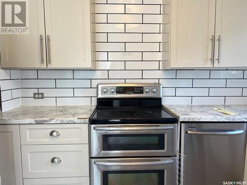 518 Main Street, Canora, SK - Indoor Photo Showing Kitchen With Upgraded Kitchen