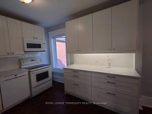 Upper-117 Wellington St S, Hamilton, ON - Indoor Photo Showing Kitchen