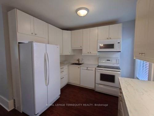 Upper-117 Wellington St S, Hamilton, ON - Indoor Photo Showing Kitchen