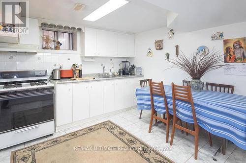 149 Perth Avenue, Toronto (Dovercourt-Wallace Emerson-Junction), ON - Indoor Photo Showing Kitchen