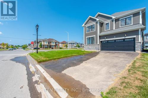 149 Higgins Avenue, Thorold, ON - Outdoor With Facade