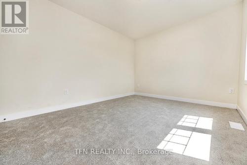 149 Higgins Avenue, Thorold, ON - Indoor Photo Showing Other Room