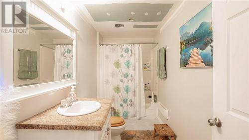 1250 Jocko Point, North Bay, ON - Indoor Photo Showing Bathroom