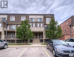 240 RACHEL Crescent Unit# H  Kitchener, ON N2R 0E1