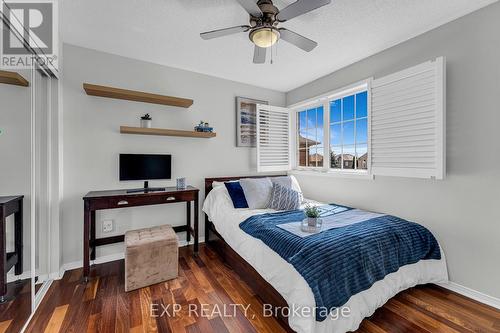 7287 Aldercrest Drive, Mississauga (Meadowvale), ON - Indoor Photo Showing Bedroom