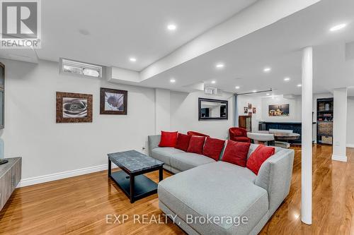 7287 Aldercrest Drive, Mississauga (Meadowvale), ON - Indoor