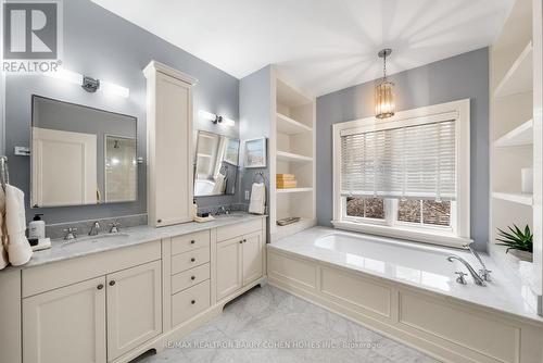 242 Hillhurst Boulevard, Toronto (Bedford Park-Nortown), ON - Indoor Photo Showing Bathroom