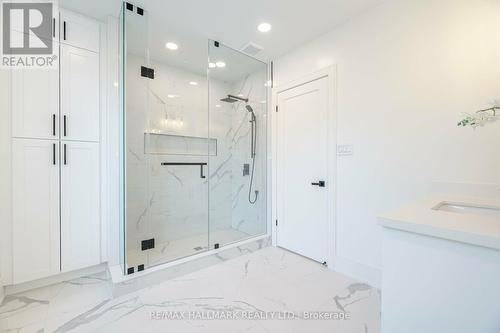 99 Winchester Street, Toronto (Cabbagetown-South St. James Town), ON - Indoor Photo Showing Bathroom