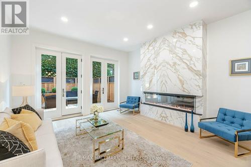 99 Winchester Street, Toronto (Cabbagetown-South St. James Town), ON - Indoor Photo Showing Living Room With Fireplace