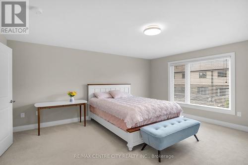 2234 Tribalwood Street, London, ON - Indoor Photo Showing Bedroom