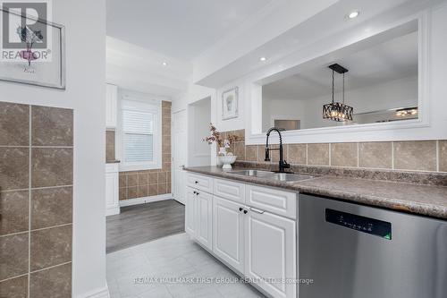 890 Robson Street, Oshawa (Lakeview), ON - Indoor Photo Showing Kitchen With Double Sink