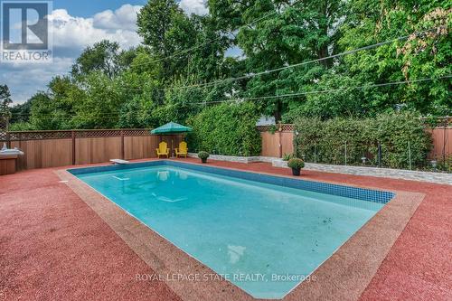 1318 Rosemary Crescent, Burlington (Mountainside), ON - Outdoor With In Ground Pool With Backyard