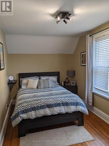 796 William Street, London, ON - Indoor Photo Showing Bedroom