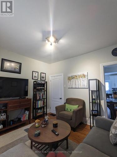 796 William Street, London, ON - Indoor Photo Showing Living Room