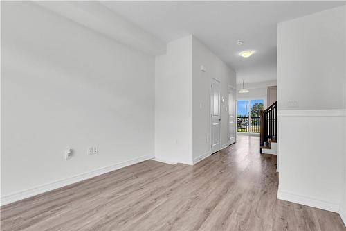 575 Woodward Avenue|Unit #29, Hamilton, ON - Indoor Photo Showing Other Room