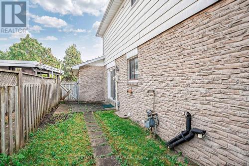 2323 Delkus Crescent, Mississauga (Cooksville), ON - Outdoor