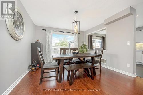 429 Bundy Drive, Milton (Clarke), ON - Indoor Photo Showing Dining Room