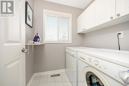 429 Bundy Drive, Milton (Clarke), ON - Indoor Photo Showing Laundry Room